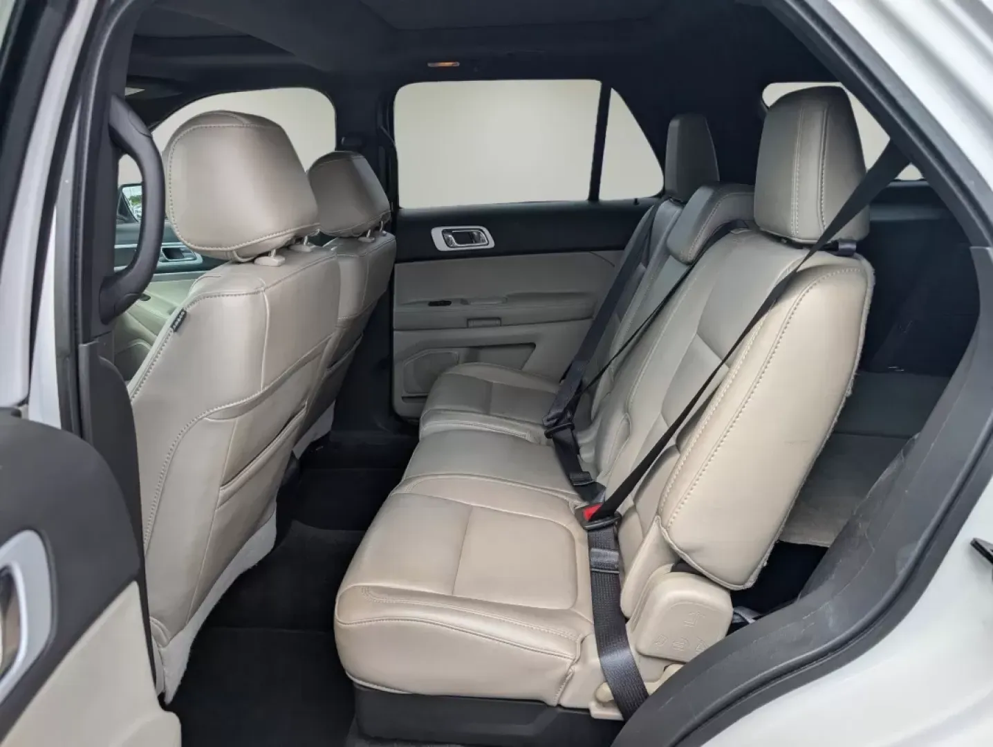 2012 Ford Explorer XLT (1FMHK7D8XCG) with an Other engine, located at 3959 U.S. 80 W, Phenix City, AL, 36870, (334) 297-4885, 32.469296, -85.135185 - 2012 Ford Explorer XLT - Photo#11