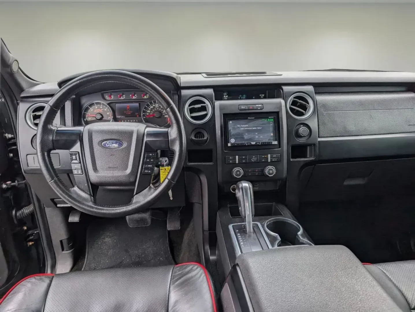 2012 Ford F-150 FX2 (1FTFW1CF6CF) with an Gas/Ethanol V8 5.0L/302 engine, 6-Speed Automatic transmission, located at 804 22nd Ave, Phenix City, AL, 36870, (334) 297-1860, 32.484749, -85.024475 - Looking for a reliable and versatile truck that can handle all your adventures? Look no further than this stunning 2012 Ford F-150 FX2, perfect for everything from weekend getaways to daily commutes. Whether you're navigating the busy streets of Phenix City or heading off the beaten path into the co - Photo#11