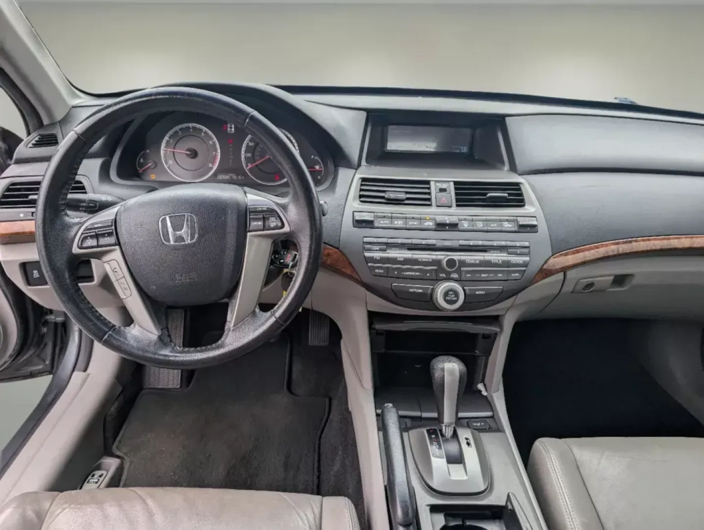 2012 Honda Accord Sdn EX-L (1HGCP2F88CA) with an Gas I4 2.4L/144 engine, 5-Speed Automatic transmission, located at 1430 Gateway Drive, Opelika, AL, 36801, (334) 239-0944, 32.637871, -85.409790 - 2012 Honda Accord Sdn EX-L - Photo#11