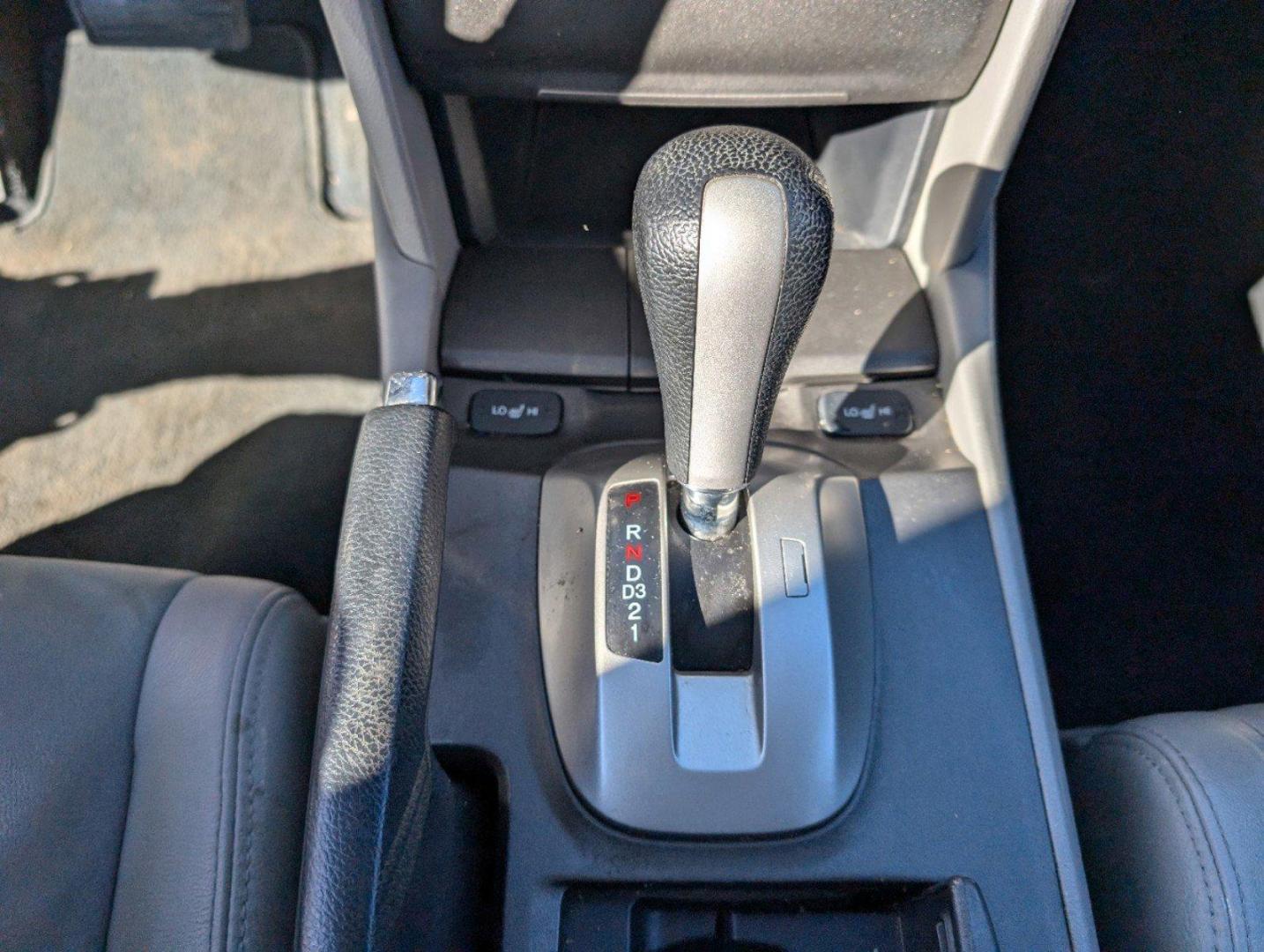 2012 Honda Accord Sdn EX-L (1HGCP2F83CA) with an Gas I4 2.4L/144 engine, 5-Speed Automatic transmission, located at 5115 14th Ave., Columbus, GA, 31904, (706) 323-0345, 32.511494, -84.971046 - 2012 Honda Accord Sdn EX-L - Photo#13