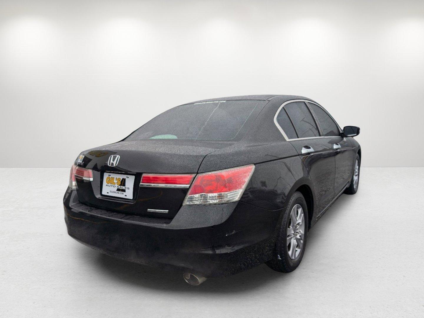 2012 Honda Accord Sdn SE (1HGCP2F66CA) with an Gas I4 2.4L/144 engine, 5-Speed Automatic transmission, located at 5115 14th Ave., Columbus, GA, 31904, (706) 323-0345, 32.511494, -84.971046 - 2012 Honda Accord Sdn SE - Photo#4