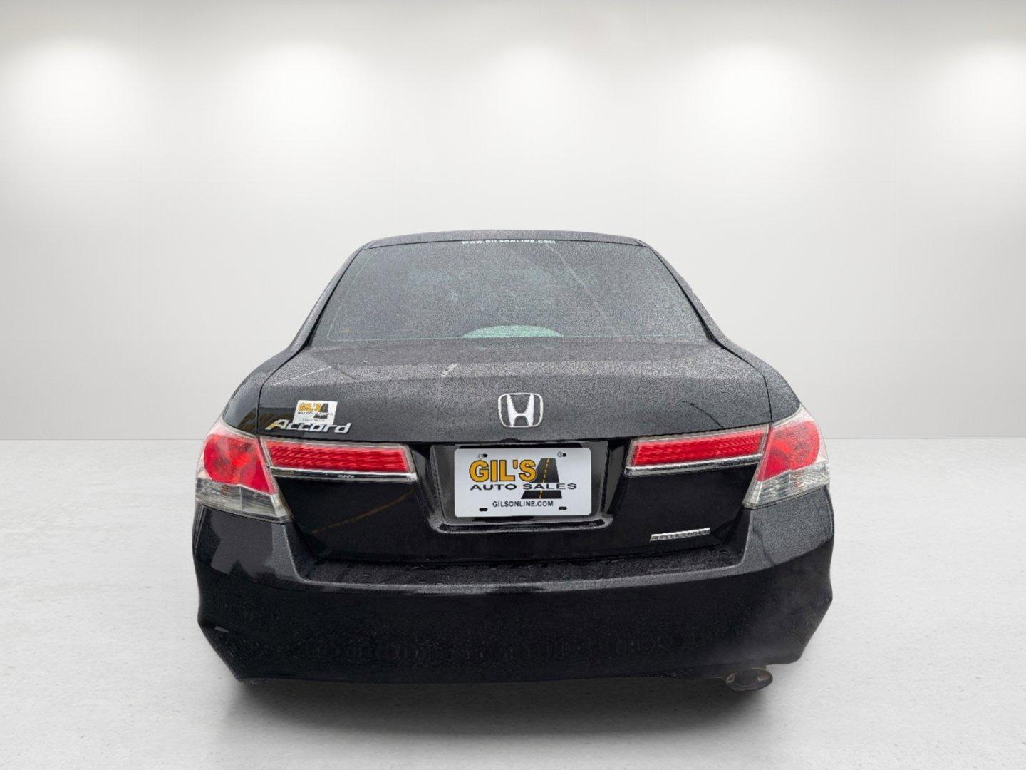 2012 Honda Accord Sdn SE (1HGCP2F66CA) with an Gas I4 2.4L/144 engine, 5-Speed Automatic transmission, located at 5115 14th Ave., Columbus, GA, 31904, (706) 323-0345, 32.511494, -84.971046 - 2012 Honda Accord Sdn SE - Photo#5