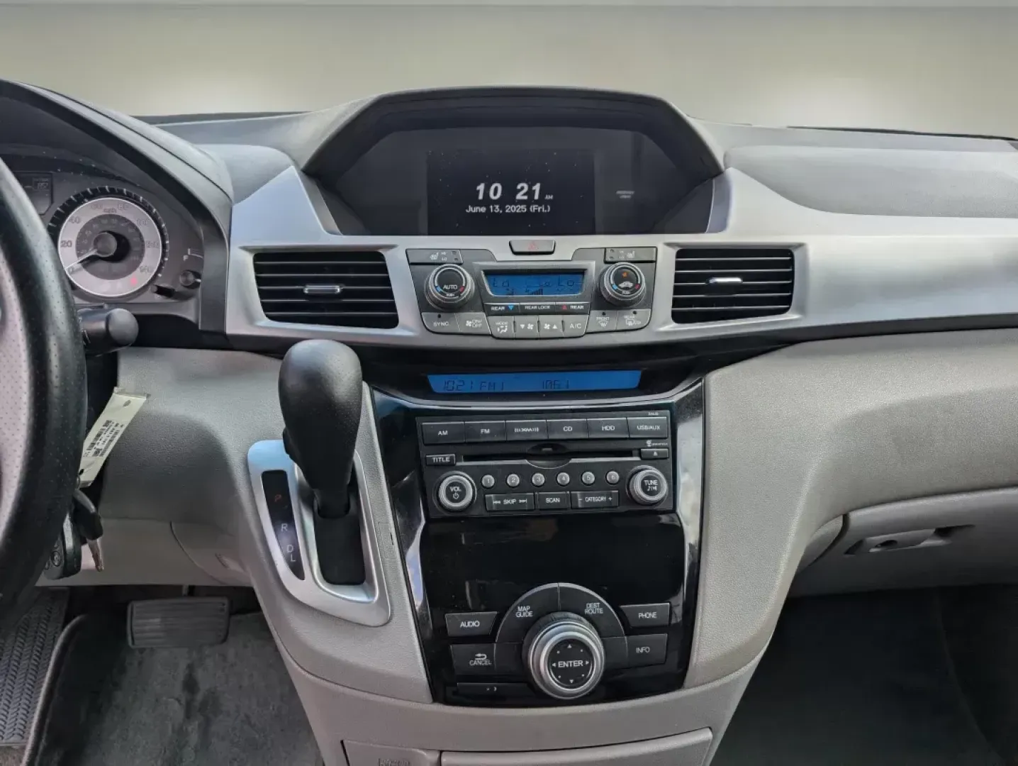 2012 Honda Odyssey EX-L (5FNRL5H68CB) with an Gas V6 3.5L/212 engine, 5-Speed Automatic transmission, located at 3959 U.S. 80 W, Phenix City, AL, 36870, (334) 297-4885, 32.469296, -85.135185 - **Discover the 2012 Honda Odyssey EX-L: Your Family's Next Adventure Awaits!**<br /> <br /> If you're on the lookout for a spacious, comfortable, and reliable vehicle that can effortlessly accommodate your family's needs, look no further than this stunning 2012 Honda Odyssey EX-L. Ideal for growing - Photo#15