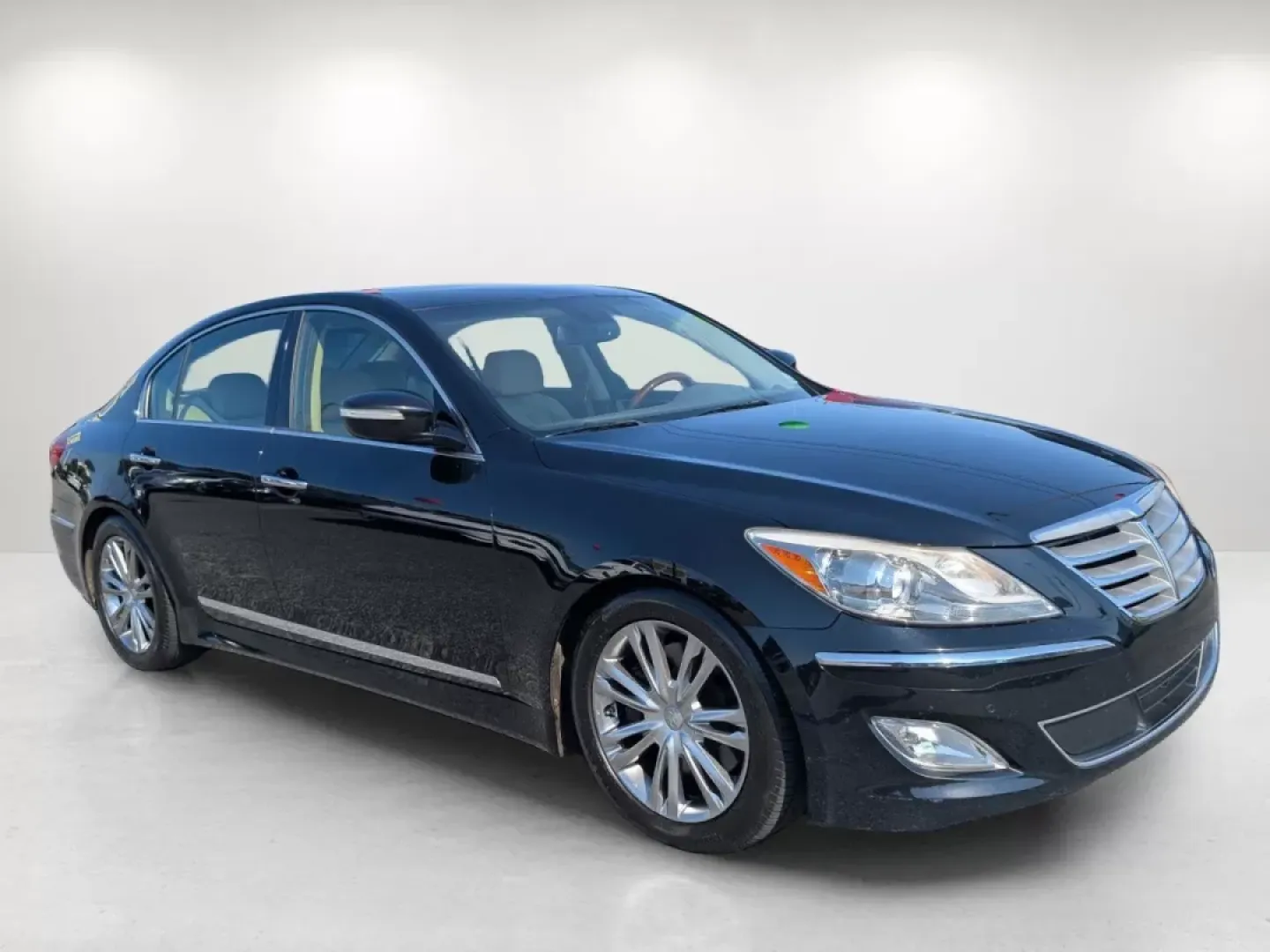 2012 /Cashmere Hyundai Genesis 4.6L (KMHGC4DF2CU) with an Other engine, located at 3959 U.S. 80 W, Phenix City, AL, 36870, (334) 297-4885, 32.469296, -85.135185 - 2012 Hyundai Genesis 4.6L - Photo#3