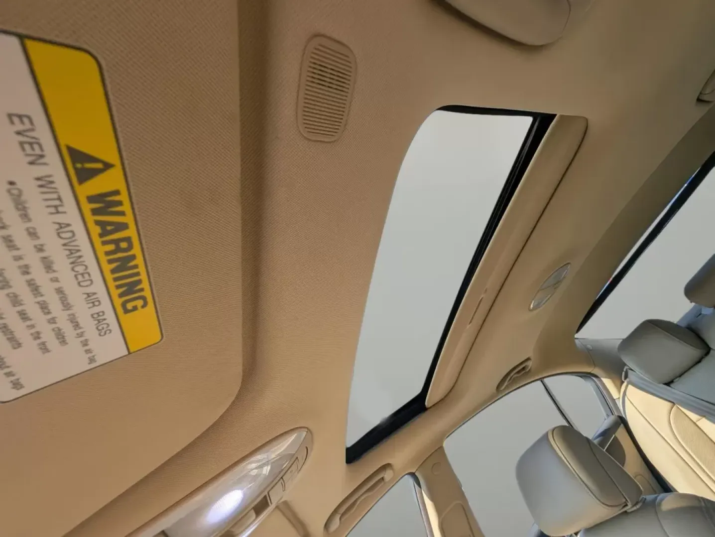 2012 /Cashmere Hyundai Genesis 4.6L (KMHGC4DF2CU) with an Other engine, located at 3959 U.S. 80 W, Phenix City, AL, 36870, (334) 297-4885, 32.469296, -85.135185 - 2012 Hyundai Genesis 4.6L - Photo#16