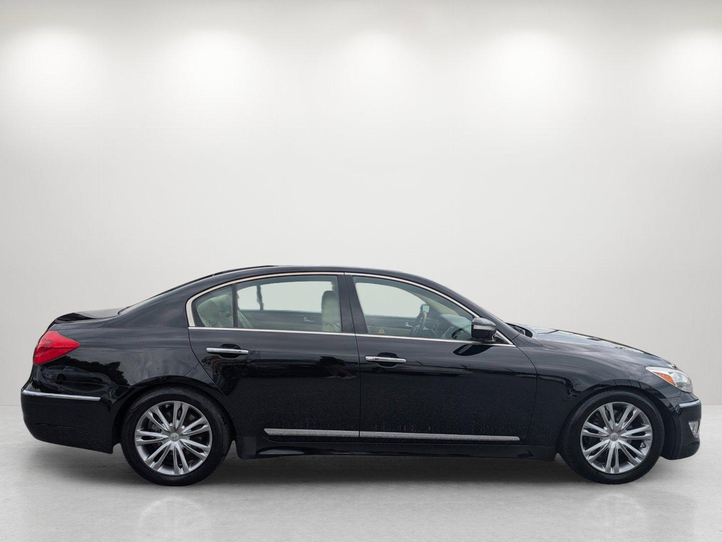 2012 /Cashmere Hyundai Genesis 4.6L (KMHGC4DF2CU) with an Gas V8 4.6L/282 engine, 8-Speed Automatic w/manual shift transmission, located at 3959 U.S. 80 W, Phenix City, AL, 36870, (334) 297-4885, 32.469296, -85.135185 - 2012 Hyundai Genesis 4.6L - Photo#3
