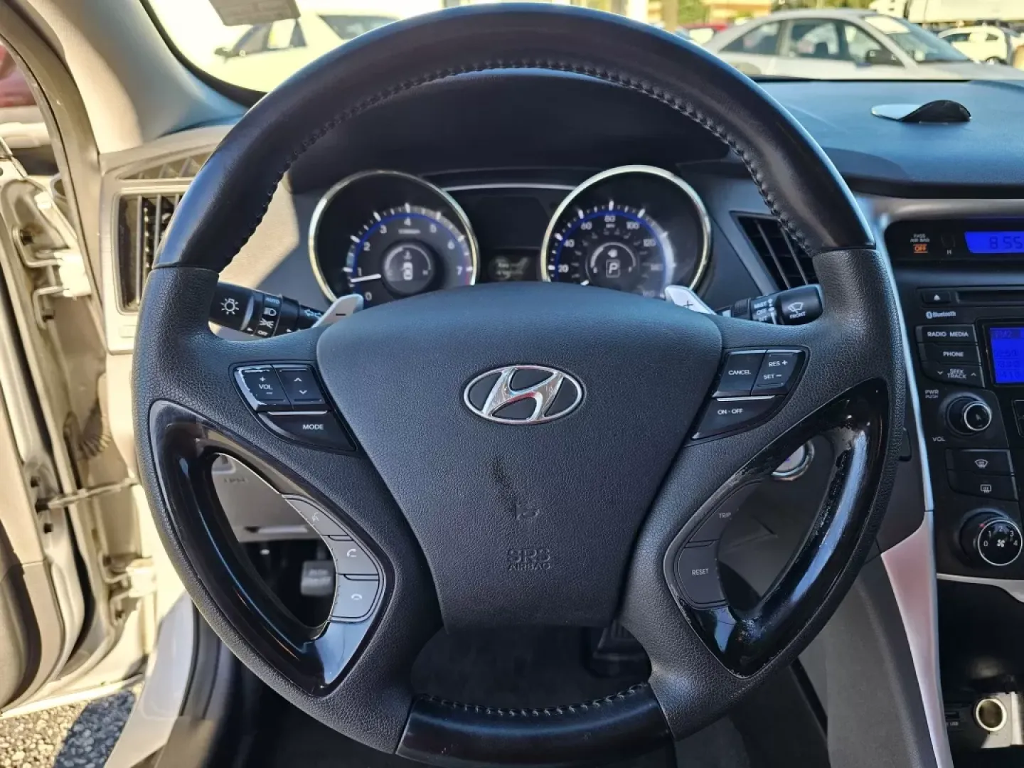 2012 /Gray Hyundai Sonata 2.4L SE (5NPEC4AC2CH) with an Other engine, located at 7000 Northlake Connector, Columbus, GA, 31904, (706) 987-8085, 32.524975, -84.978134 - **Discover Your Next Adventure with the 2012 Hyundai Sonata at Gils Auto in Phenix City, AL!**<br /> <br /> If you're seeking a reliable sedan that can perfectly blend your daily commute with weekend adventures, look no further than the 2012 Hyundai Sonata 2.4L SE. Whether you're navigating the bust - Photo#24