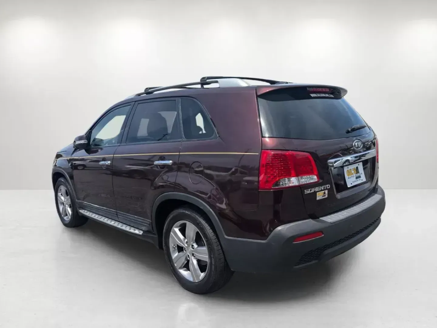 2012 /Beige Kia Sorento EX (5XYKU4A61CG) with an Gas I4 2.4L/ engine, 6-Speed Automatic w/manual shift transmission, located at 804 22nd Ave, Phenix City, AL, 36870, (334) 297-1860, 32.484749, -85.024475 - 2012 Kia Sorento EX - Photo#2