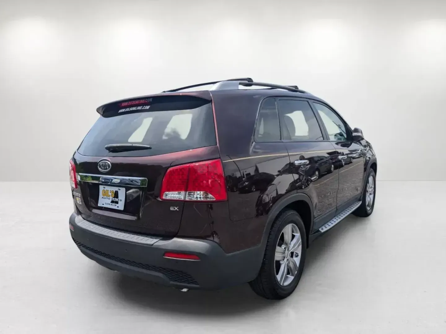 2012 /Beige Kia Sorento EX (5XYKU4A61CG) with an Gas I4 2.4L/ engine, 6-Speed Automatic w/manual shift transmission, located at 804 22nd Ave, Phenix City, AL, 36870, (334) 297-1860, 32.484749, -85.024475 - 2012 Kia Sorento EX - Photo#4
