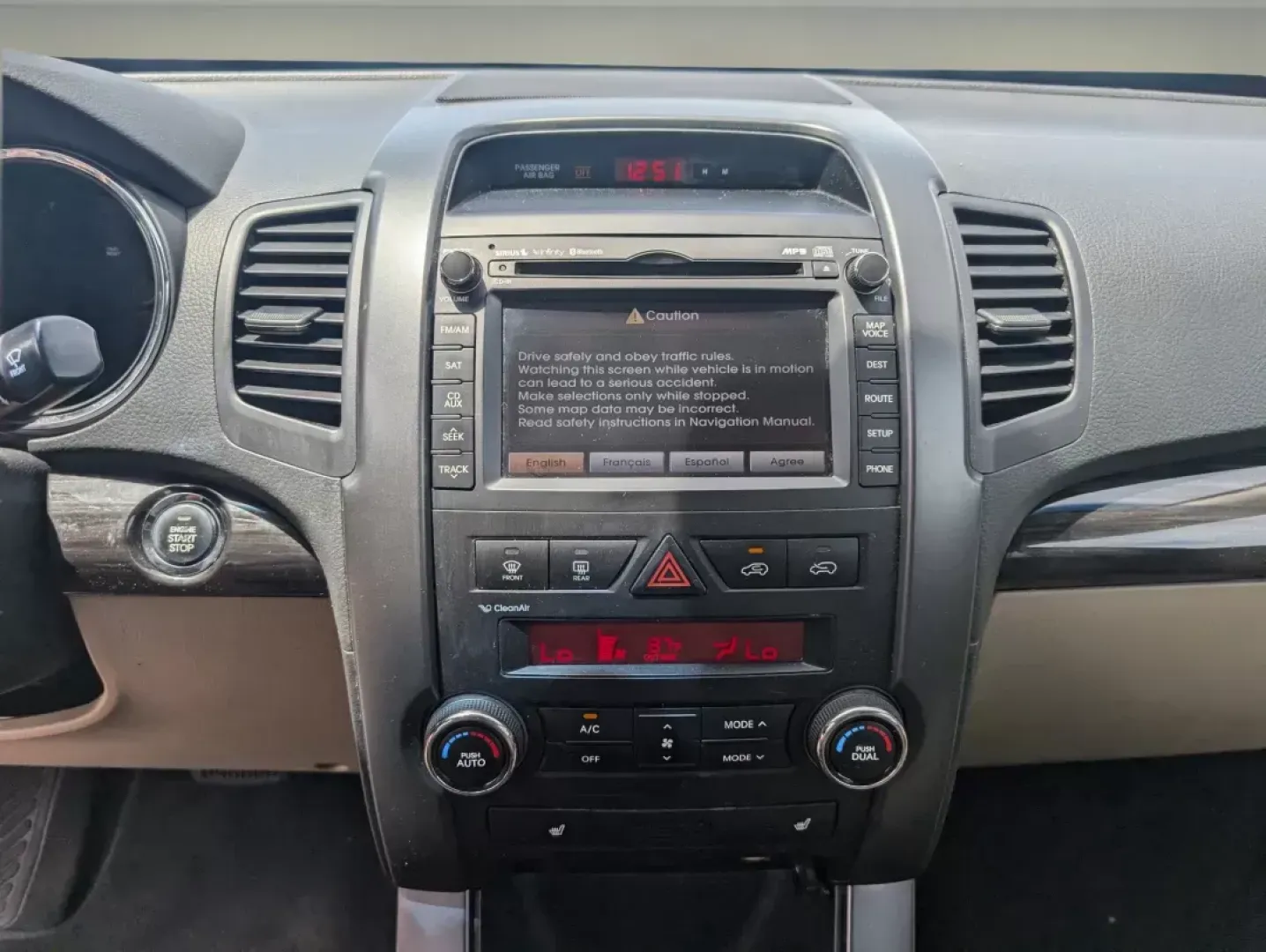 2012 /Beige Kia Sorento EX (5XYKU4A61CG) with an Gas I4 2.4L/ engine, 6-Speed Automatic w/manual shift transmission, located at 804 22nd Ave, Phenix City, AL, 36870, (334) 297-1860, 32.484749, -85.024475 - 2012 Kia Sorento EX - Photo#14