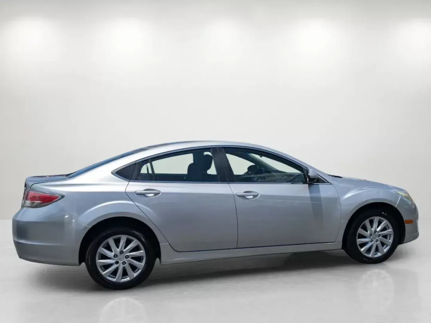 2012 /Black Mazda Mazda6 i Touring (1YVHZ8DH0C5) with an Other engine, located at 3959 U.S. 80 W, Phenix City, AL, 36870, (334) 297-4885, 32.469296, -85.135185 - Experience the thrill of the open road with the 2012 Mazda Mazda6 i Touring, a vehicle that perfectly balances style, comfort, and performance. Whether you're commuting to work, running errands around Phenix City, AL, or planning a weekend getaway, this sedan is designed to fit seamlessly into your - Photo#3