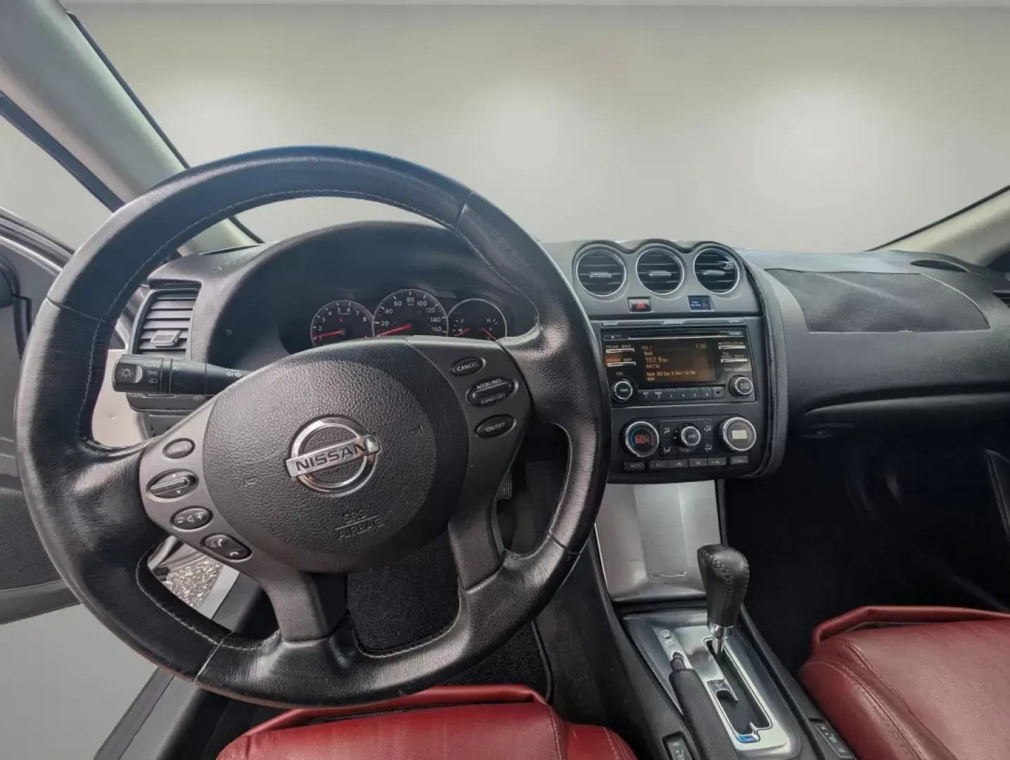 2012 /Red Nissan Altima 3.5 SR (1N4BL2EP0CC) with an Other engine, located at 1430 Gateway Drive, Opelika, AL, 36801, (334) 239-0944, 32.637871, -85.409790 - **Unleash Your Everyday Adventure with the 2012 Nissan Altima 3.5 SR at Gils Auto in Phenix City!**<br /> <br /> Are you on the lookout for a stylish yet practical vehicle that complements your dynamic lifestyle? Look no further than the 2012 Nissan Altima 3.5 SR, now available at Gils Auto, your go - Photo#11