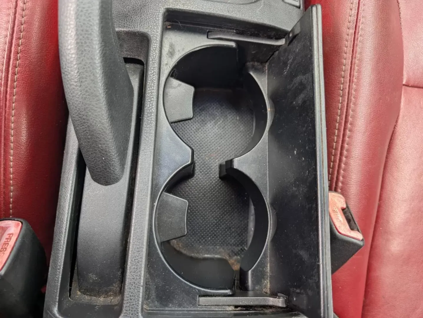 2012 /Red Nissan Altima 3.5 SR (1N4BL2EP0CC) with an Other engine, located at 1430 Gateway Drive, Opelika, AL, 36801, (334) 239-0944, 32.637871, -85.409790 - **Unleash Your Everyday Adventure with the 2012 Nissan Altima 3.5 SR at Gils Auto in Phenix City!**<br /> <br /> Are you on the lookout for a stylish yet practical vehicle that complements your dynamic lifestyle? Look no further than the 2012 Nissan Altima 3.5 SR, now available at Gils Auto, your go - Photo#15