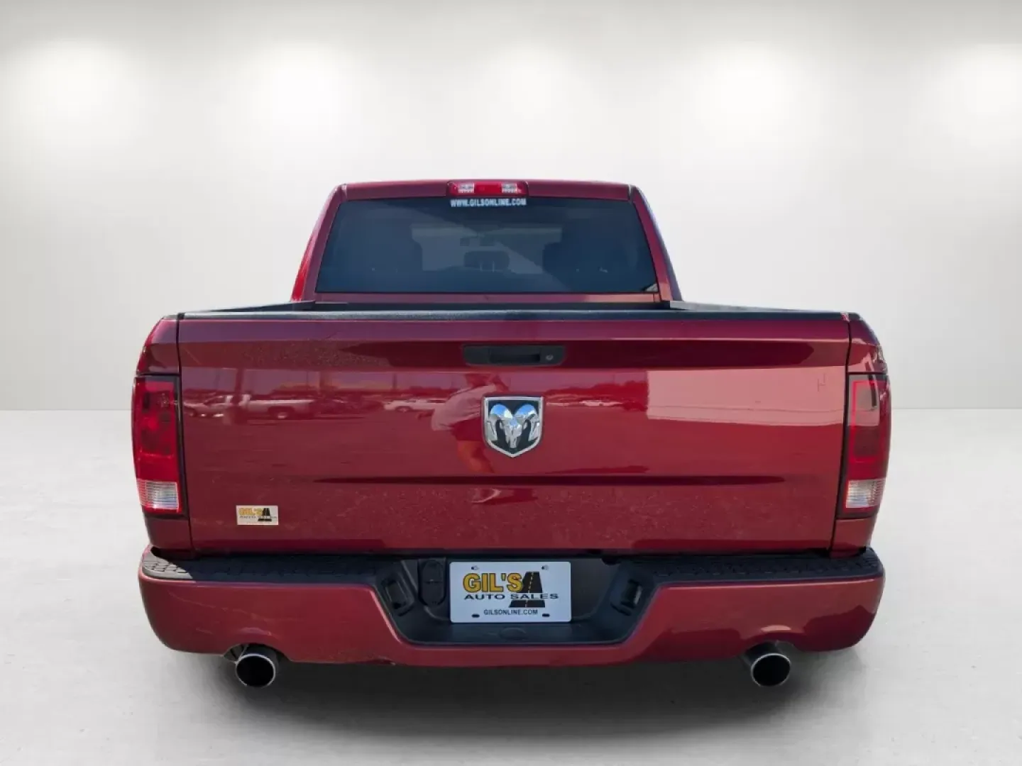 2012 /Dark Slate/Medium Graystone Ram 1500 Express (1C6RD6KT9CS) with an Other engine, located at 5115 14th Ave., Columbus, GA, 31904, (706) 323-0345, 32.511494, -84.971046 - **Drive Your Adventures with Confidence in this 2012 Ram 1500 Express Crew Cab!**<br /> <br /> Are you ready to elevate your weekend adventures or tackle your daily commute with style and power? At Gils Auto in Phenix City, AL, we have just the vehicle for you! This striking Deep Cherry Red Crystal - Photo#5