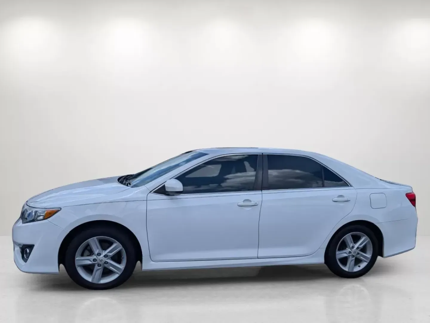 2012 Toyota Camry SE (4T1BF1FKXCU) with an Other engine, located at 5115 14th Ave., Columbus, GA, 31904, (706) 323-0345, 32.511494, -84.971046 - **Experience Comfort and Reliability with This 2012 Toyota Camry SE Perfect for Your Daily Commute or Family Outings!**<br /> <br /> Are you in search of a dependable sedan that combines style, comfort, and affordability? Look no further than this 2012 Toyota Camry SE, available now at Gils Auto in - Photo#7