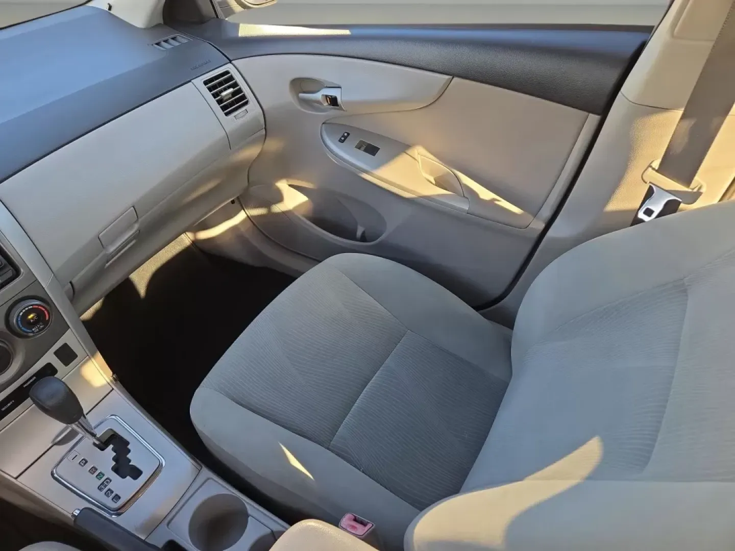 2012 Toyota Corolla LE (2T1BU4EE1CC) with an Other engine, located at 1430 Gateway Drive, Opelika, AL, 36801, (334) 239-0944, 32.637871, -85.409790 - **Discover Your Ideal Commuter Companion: 2012 Toyota Corolla at Gils Auto Phenix City, AL**<br /> <br /> Are you searching for a reliable vehicle that can effortlessly handle your daily commute or weekend adventures? Look no further than this **2012 Toyota Corolla**, available now at **Gils Auto** - Photo#14