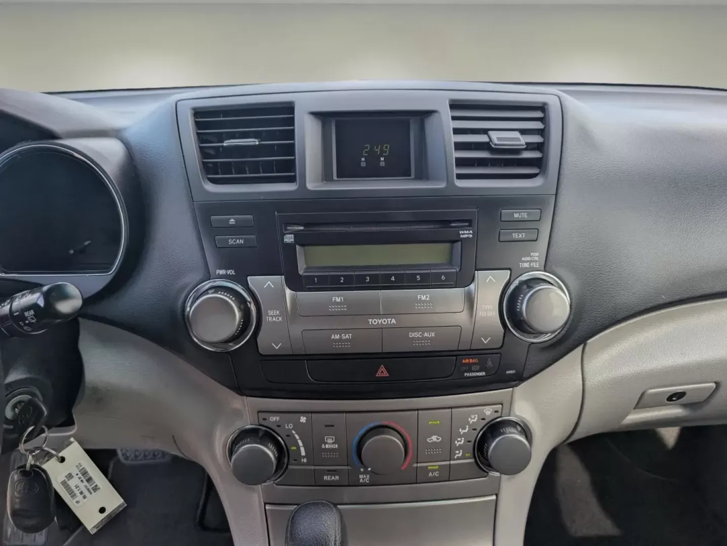 2012 Toyota Highlander (5TDZA3EH2CS) with an Other engine, located at 5115 14th Ave., Columbus, GA, 31904, (706) 323-0345, 32.511494, -84.971046 - 2012 Toyota Highlander - Photo#14