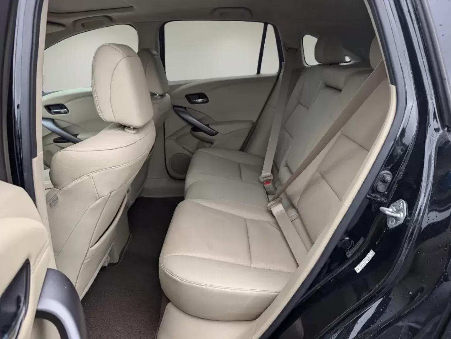 2013 Acura RDX (5J8TB3H33DL) with an Gas V6 3.5L/212 engine, 6-Speed Automatic w/Manual Shift transmission, located at 3959 U.S. 80 W, Phenix City, AL, 36870, (334) 297-4885, 32.469296, -85.135185 - 2013 Acura RDX - Photo#10