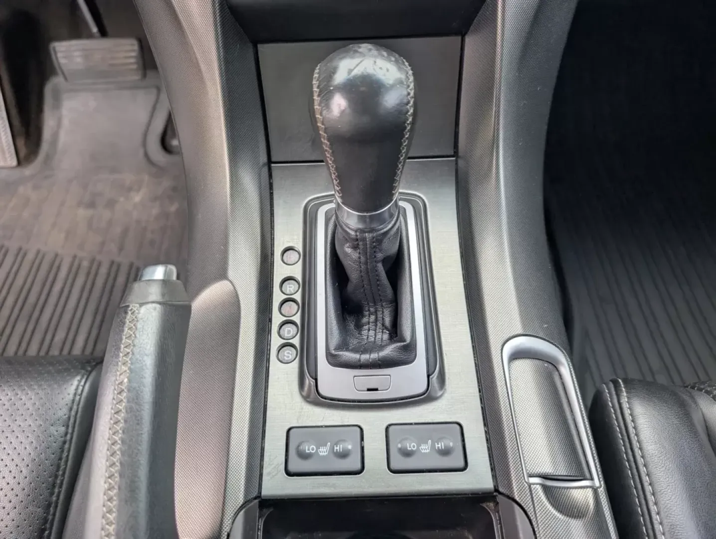 2013 Acura TL Tech (19UUA9F52DA) with an Other engine, located at 5115 14th Ave., Columbus, GA, 31904, (706) 323-0345, 32.511494, -84.971046 - **Experience Luxury and Reliability with the 2013 Acura TL at Gils Auto in Phenix City, AL!**<br /> <br /> Are you searching for a refined sedan that combines luxury, performance, and practicality? Look no further than the stunning 2013 Acura TL, available now at Gils Auto, your trusted Buy Here Pay - Photo#14