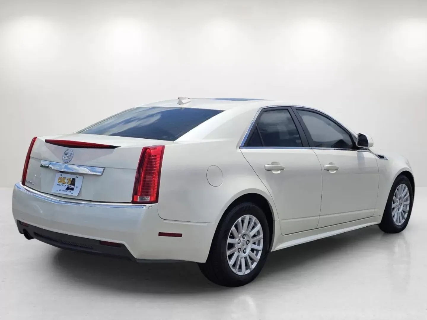 2013 /Cashmere/Cocoa Cadillac CTS Sedan Luxury (1G6DG5E55D0) with an Other engine, located at 521 Old Farm Lane Rd, Prattville, AL, 36066, (334) 325-1505, 32.482460, -86.416367 - **Experience Luxury and Performance with the 2013 Cadillac CTS Sedan at Gils Auto Prattville!**<br /> <br /> Imagine gliding through the streets of Prattville, AL, in a vehicle that offers both luxury and performance. The 2013 Cadillac CTS Sedan is not just a mode of transportation; it's a statemen - Photo#5
