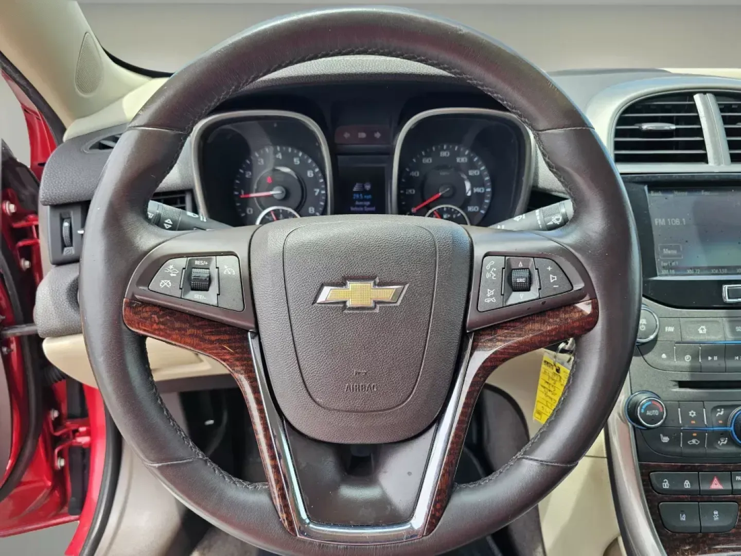 2013 /Cocoa/Light Neutral Chevrolet Malibu LT (1G11E5SA4DF) with an Other engine, located at 521 Old Farm Lane Rd, Prattville, AL, 36066, (334) 325-1505, 32.482460, -86.416367 - **Unlock Your Next Adventure with the 2013 Chevrolet Malibu LT at Gils Auto!**<br /> <br /> Are you looking for a reliable vehicle that fits your busy lifestyle? The 2013 Chevrolet Malibu LT is the perfect sedan for those who crave comfort, style, and technology while maintaining an eye on budget-fr - Photo#10
