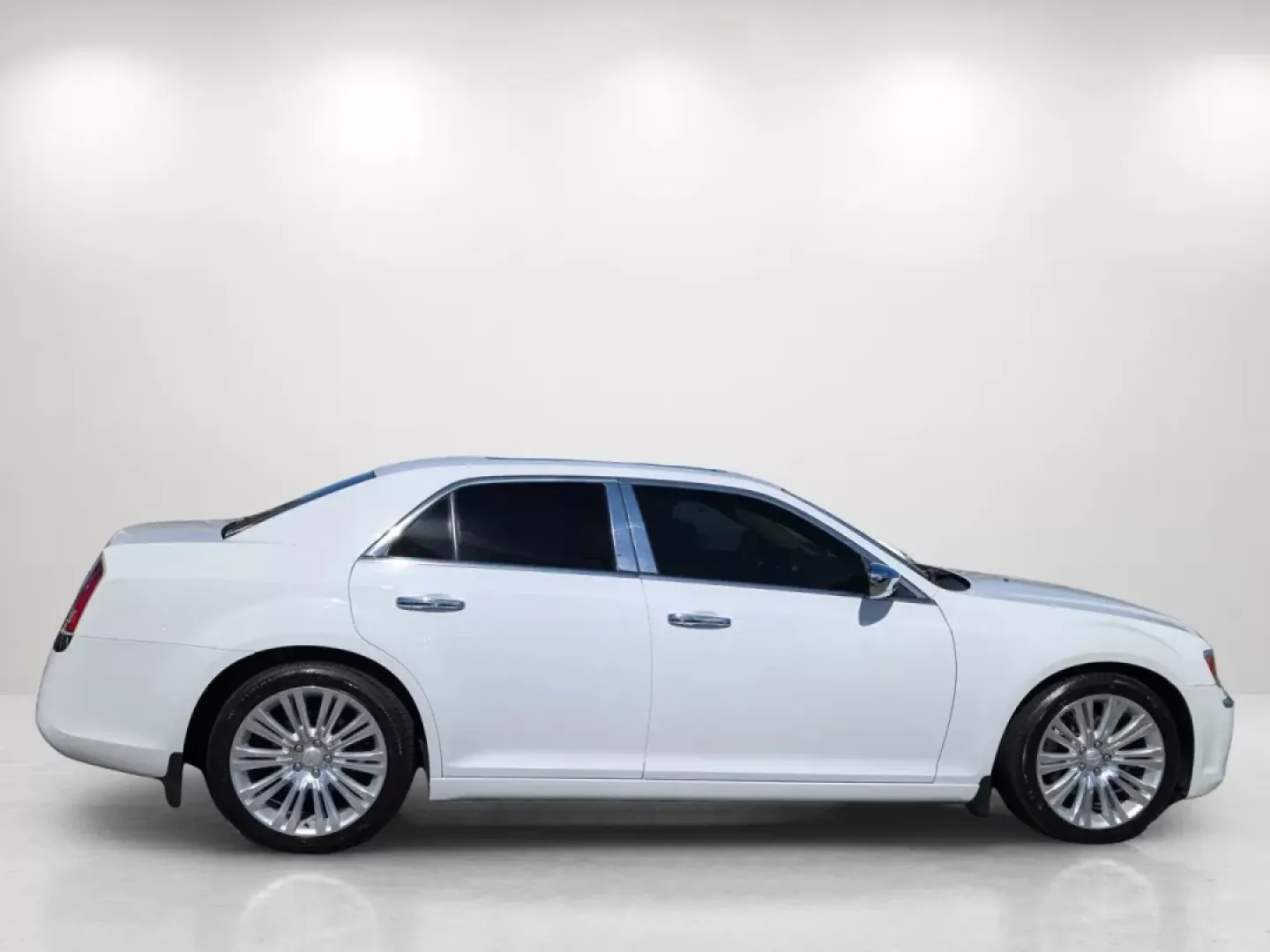 2013 /Dark Frost Beige/Light Frost Beige Chrysler 300 300C (2C3CCAET5DH) with an Other engine, located at 804 22nd Ave, Phenix City, AL, 36870, (334) 297-1860, 32.484749, -85.024475 - **Experience Luxury on a Budget: 2013 Chrysler 300C at Gils Auto Phenix City, AL**<br /> <br /> Are you searching for a reliable and stylish vehicle that can elevate your daily commute while accommodating your family's needs? Look no further than the stunning 2013 Chrysler 300C available at Gils Au - Photo#3