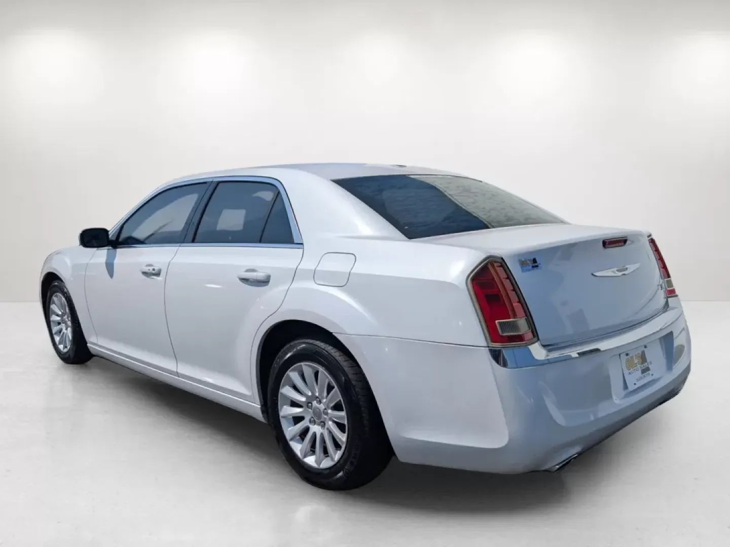 2013 /Black Chrysler 300 (2C3CCAAG5DH) with an Other engine, located at 3959 U.S. 80 W, Phenix City, AL, 36870, (334) 297-4885, 32.469296, -85.135185 - **Elevate Your Driving Experience with This 2013 Chrysler 300 - Perfect for All Your Needs!**<br /> <br /> Are you ready to take your daily commute to the next level or embark on unforgettable road trips? Look no further than this stunning 2013 Chrysler 300, available now at Gils Auto in Phenix City - Photo#7