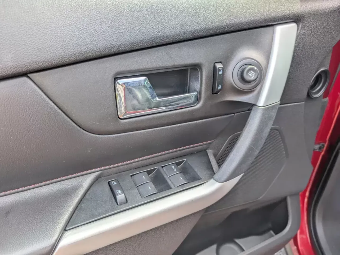 2013 Ford Edge Limited (2FMDK3KCXDB) with an Gas V6 3.5L/213 engine, 6-Speed Automatic w/manual shift transmission, located at 521 Old Farm Lane Rd, Prattville, AL, 36066, (334) 325-1505, 32.482460, -86.416367 - 2013 Ford Edge Limited - Photo#8