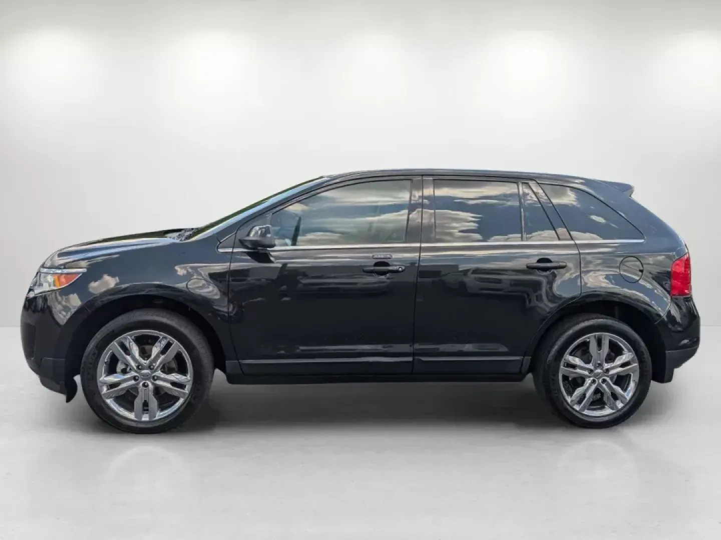2013 Ford Edge Limited (2FMDK3KC9DB) with an Gas V6 3.5L/213 engine, 6-Speed Automatic w/manual shift transmission, located at 7000 Northlake Connector, Columbus, GA, 31904, (706) 987-8085, 32.524975, -84.978134 - 2013 Ford Edge Limited - Photo#7