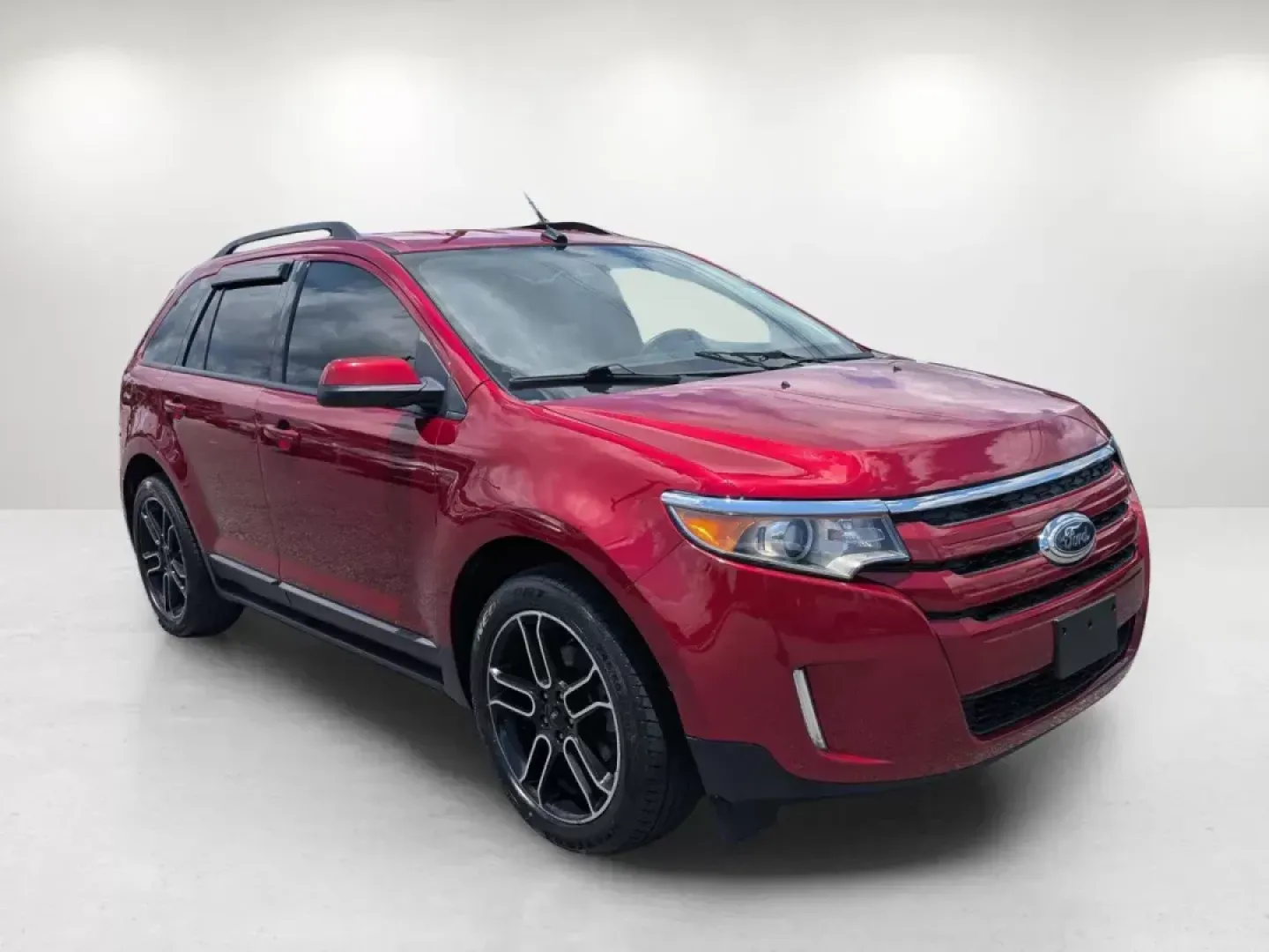 2013 Ford Edge SEL (2FMDK3J92DB) with an Other engine, located at 3959 U.S. 80 W, Phenix City, AL, 36870, (334) 297-4885, 32.469296, -85.135185 - **Experience the Versatility of the 2013 Ford Edge SEL at Gils Auto Perfect for Every Journey!**<br /> <br /> Are you seeking a reliable SUV that fits your active lifestyle? Look no further than the 2013 Ford Edge SEL, now available at Gils Auto in Phenix City, AL. This versatile vehicle is perfect - Photo#3