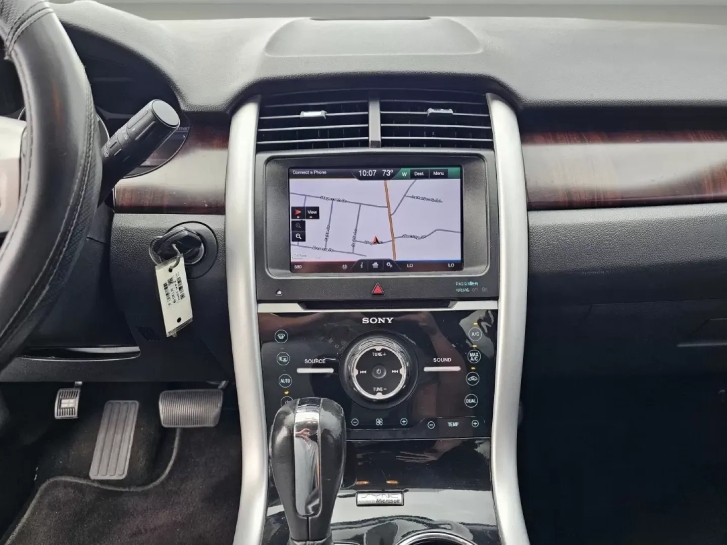 2013 Ford Edge Limited (2FMDK3KC3DB) with an Other engine, located at 1430 Gateway Drive, Opelika, AL, 36801, (334) 239-0944, 32.637871, -85.409790 - Are you ready to elevate your daily drives or embark on new adventures? The 2013 Ford Edge Limited is the perfect SUV for those who crave versatility and comfort, whether you're transporting the family, commuting to work, or planning a weekend getaway. At Gils Auto, located at 3959 U.S. 80 W in Phen - Photo#11