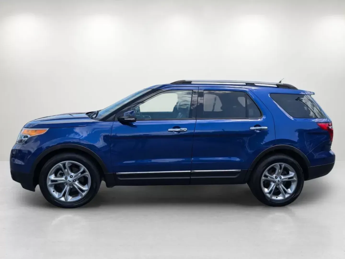 2013 Ford Explorer Limited (1FM5K7F8XDG) with an Gas V6 3.5L/213 engine, 6-Speed Automatic w/manual shift transmission, located at 5115 14th Ave., Columbus, GA, 31904, (706) 323-0345, 32.511494, -84.971046 - 2013 Ford Explorer Limited - Photo#7