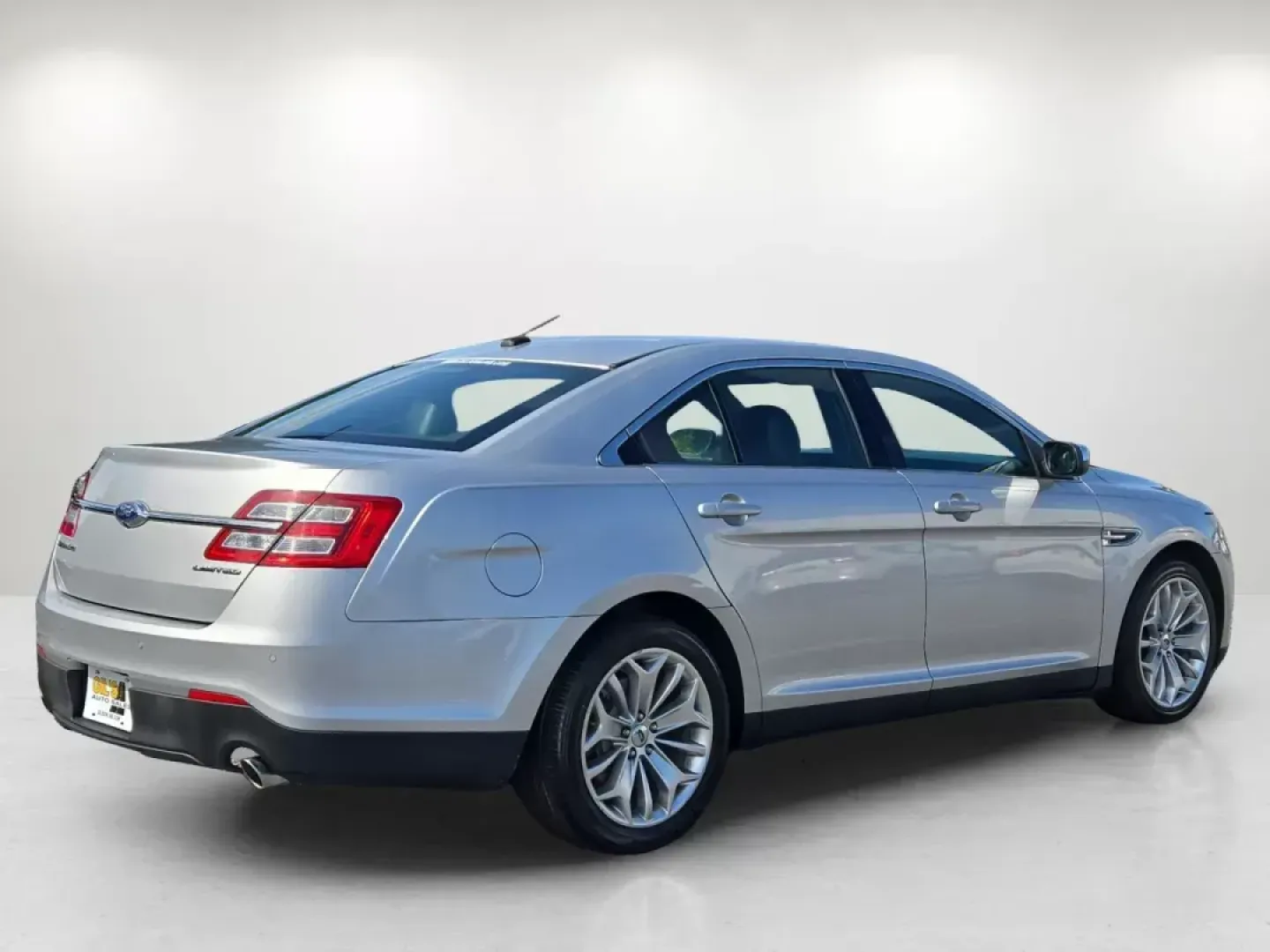 2013 Ford Taurus Limited (1FAHP2F80DG) with an Other engine, located at 5115 14th Ave., Columbus, GA, 31904, (706) 323-0345, 32.511494, -84.971046 - ### Elevate Your Daily Drive with the 2013 Ford Taurus Limited at Gils Auto in Columbus, GA!<br /> <br /> Are you searching for a reliable vehicle that effortlessly combines comfort, performance, and sophistication? Look no further than the stunning 2013 Ford Taurus Limited, now available at Gils Au - Photo#4
