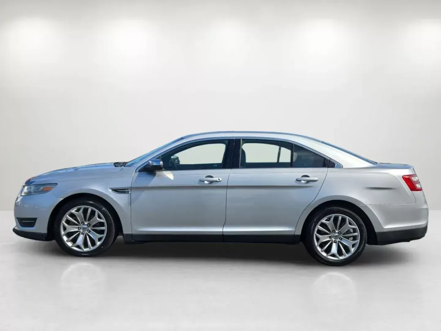 2013 Ford Taurus Limited (1FAHP2F80DG) with an Other engine, located at 5115 14th Ave., Columbus, GA, 31904, (706) 323-0345, 32.511494, -84.971046 - ### Elevate Your Daily Drive with the 2013 Ford Taurus Limited at Gils Auto in Columbus, GA!<br /> <br /> Are you searching for a reliable vehicle that effortlessly combines comfort, performance, and sophistication? Look no further than the stunning 2013 Ford Taurus Limited, now available at Gils Au - Photo#7