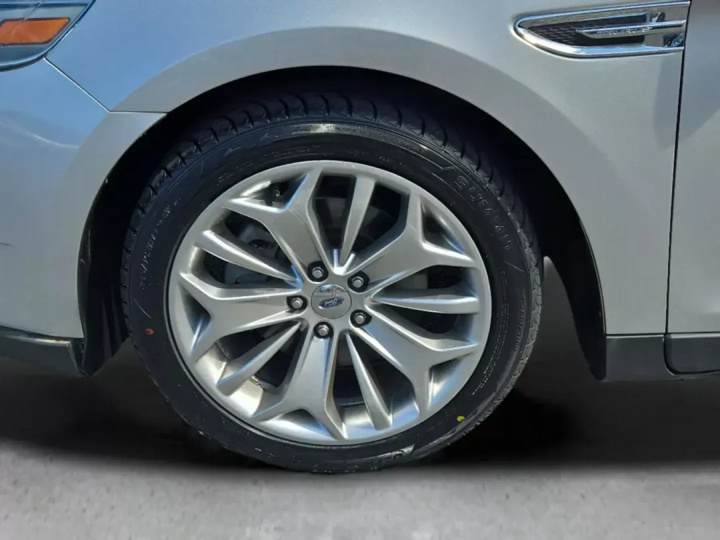2013 Ford Taurus Limited (1FAHP2F80DG) with an Other engine, located at 5115 14th Ave., Columbus, GA, 31904, (706) 323-0345, 32.511494, -84.971046 - ### Elevate Your Daily Drive with the 2013 Ford Taurus Limited at Gils Auto in Columbus, GA!<br /> <br /> Are you searching for a reliable vehicle that effortlessly combines comfort, performance, and sophistication? Look no further than the stunning 2013 Ford Taurus Limited, now available at Gils Au - Photo#8