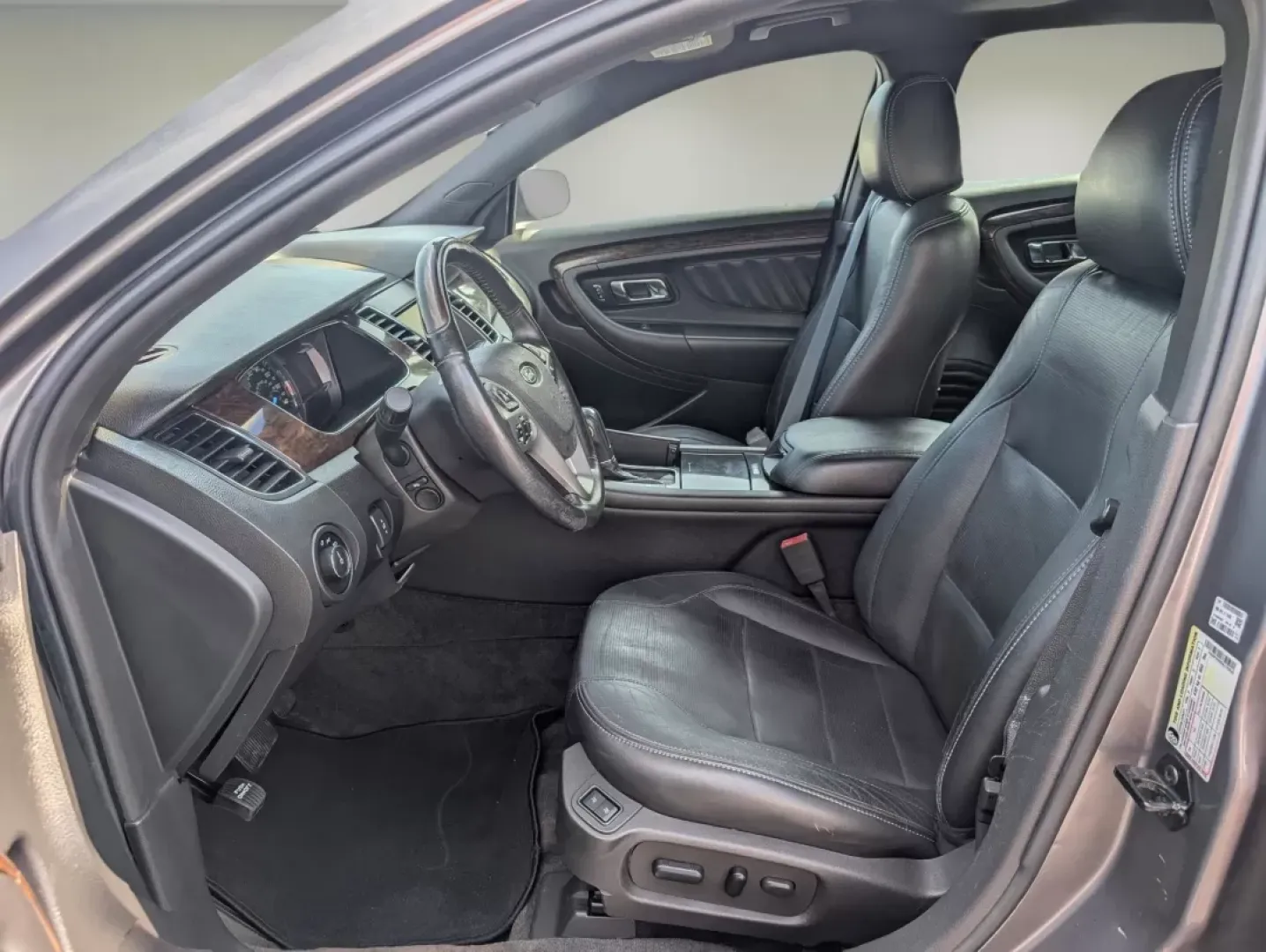 2013 Ford Taurus Limited (1FAHP2F89DG) with an Other engine, located at 5115 14th Ave., Columbus, GA, 31904, (706) 323-0345, 32.511494, -84.971046 - ### Elevate Your Daily Drive with the 2013 Ford Taurus Limited at Gils Auto!<br /> <br /> Looking for a vehicle that seamlessly blends comfort, style, and functionality? Whether you're commuting to work, making weekend getaways, or shuttling the kids to school, the 2013 Ford Taurus Limited is the pe - Photo#9