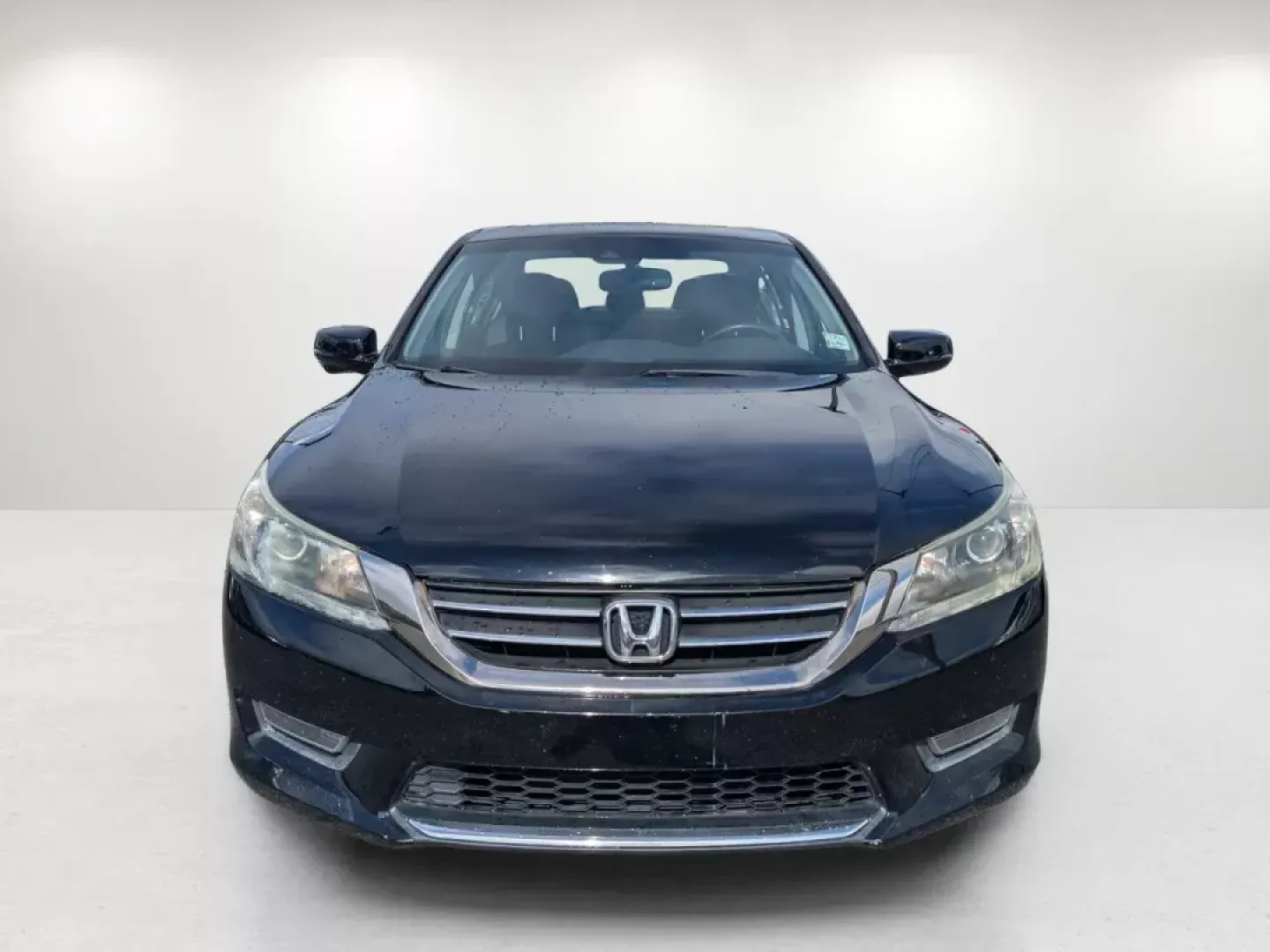 2013 Honda Accord Sdn EX-L (1HGCR2F89DA) with an Gas I4 2.4L/144 engine, 1-Speed Continuously Variable Ratio transmission, located at 3959 U.S. 80 W, Phenix City, AL, 36870, (334) 297-4885, 32.469296, -85.135185 - **Experience Unmatched Comfort and Style with the 2013 Honda Accord EX-L at Gils Auto - Phenix City!**<br /> <br /> Are you searching for the ideal vehicle that seamlessly blends comfort, style, and reliability? Look no further! The 2013 Honda Accord EX-L is here, perfect for anyone looking to enhan - Photo#2