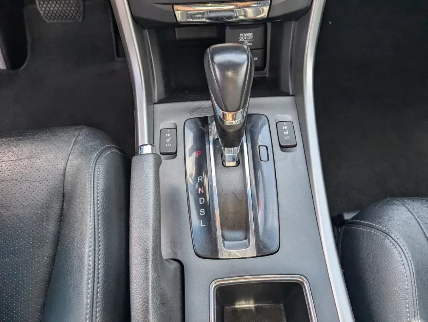 2013 Honda Accord Sdn EX-L (1HGCR2F89DA) with an Gas I4 2.4L/144 engine, 1-Speed Continuously Variable Ratio transmission, located at 3959 U.S. 80 W, Phenix City, AL, 36870, (334) 297-4885, 32.469296, -85.135185 - **Experience Unmatched Comfort and Style with the 2013 Honda Accord EX-L at Gils Auto - Phenix City!**<br /> <br /> Are you searching for the ideal vehicle that seamlessly blends comfort, style, and reliability? Look no further! The 2013 Honda Accord EX-L is here, perfect for anyone looking to enhan - Photo#14