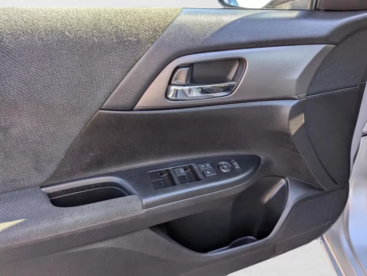 2013 Honda Accord Sdn LX (1HGCR2F39DA) with an Other engine, located at 1430 Gateway Drive, Opelika, AL, 36801, (334) 239-0944, 32.637871, -85.409790 - Discover the perfect blend of reliability and style with this 2013 Honda Accord Sdn LX, now available at Gils Auto in Phenix City, AL. This sedan is not just a vehicle; it's an invitation to enhance your daily commute or weekend adventures. With its spacious interior and advanced features, it's idea - Photo#15