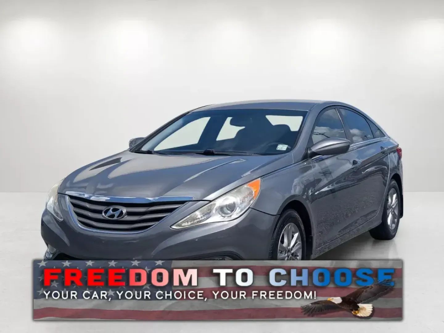 2013 /Gray Hyundai Sonata GLS (5NPEB4AC5DH) with an Gas I4 2.4L/144 engine, 6-Speed Automatic w/Manual Shift transmission, located at 3959 U.S. 80 W, Phenix City, AL, 36870, (334) 297-4885, 32.469296, -85.135185 - **Discover Your Perfect Commuter: 2013 Hyundai Sonata GLS at Gils Auto - Phenix City**<br /> <br /> Are you in search of a dependable vehicle that effortlessly blends style and comfort for your daily commute? Look no further than this stunning 2013 Hyundai Sonata GLS, available now at Gils Auto, you - Photo#0
