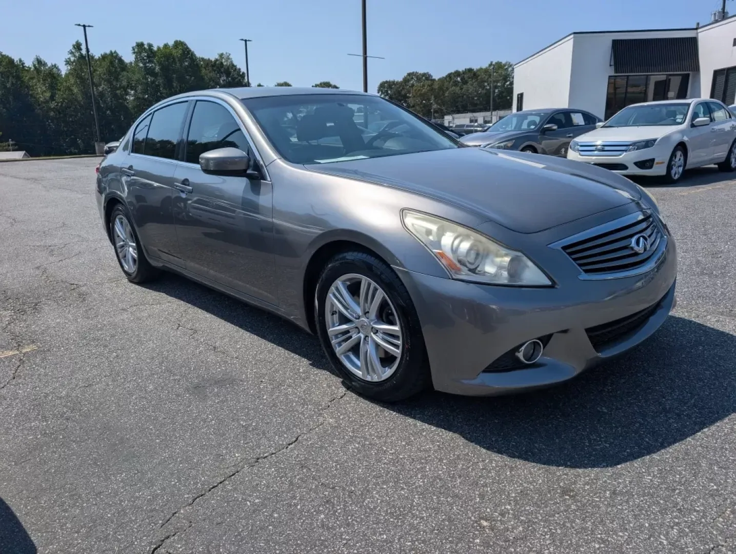 2013 /Graphite Infiniti G37 Sedan Journey (JN1CV6AP2DM) with an Other engine, located at 3959 U.S. 80 W, Phenix City, AL, 36870, (334) 297-4885, 32.469296, -85.135185 - **Elevate Your Daily Drive with the 2013 Infiniti G37 Sedan!**<br /> <br /> Are you ready to transform your daily commute into a luxurious experience? Look no further than this stunning 2013 Infiniti G37 Sedan, now available at Gils Auto in Phenix City, AL! Whether you're navigating the bustling str - Photo#2