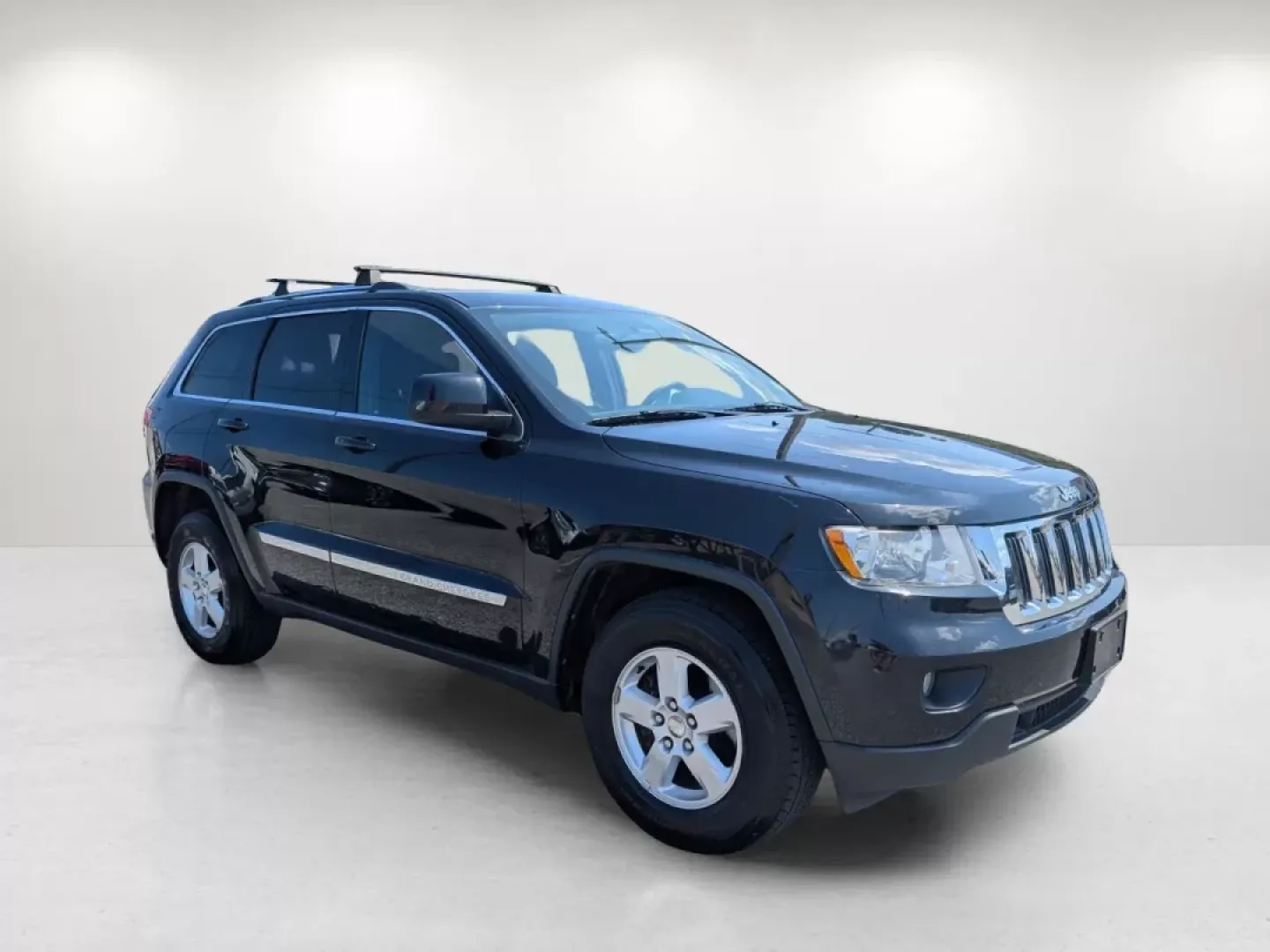 2013 /Black Jeep Grand Cherokee Laredo (1C4RJFAG5DC) with an Other engine, located at 521 Old Farm Lane Rd, Prattville, AL, 36066, (334) 325-1505, 32.482460, -86.416367 - 2013 Jeep Grand Cherokee Laredo - Photo#2