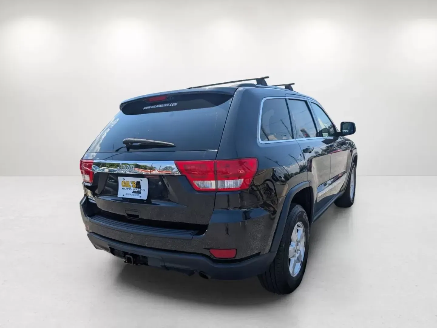 2013 /Black Jeep Grand Cherokee Laredo (1C4RJFAG5DC) with an Other engine, located at 521 Old Farm Lane Rd, Prattville, AL, 36066, (334) 325-1505, 32.482460, -86.416367 - 2013 Jeep Grand Cherokee Laredo - Photo#4
