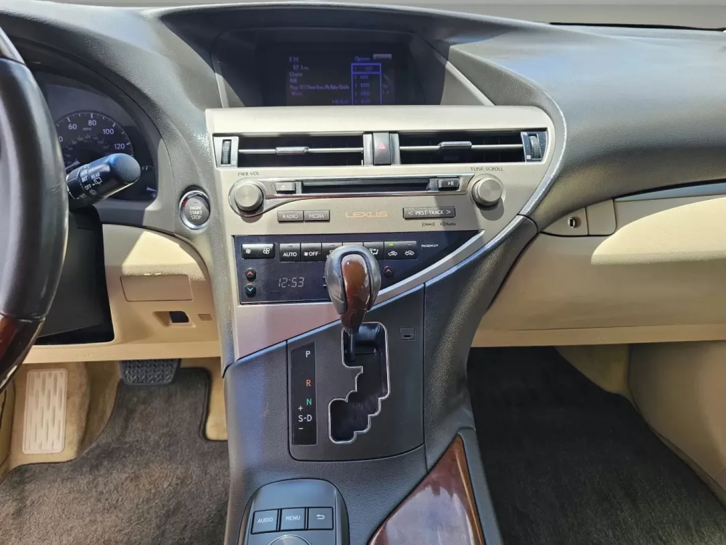 2013 Lexus RX 350 (JTJZK1BA8D2) with an Other engine, located at 521 Old Farm Lane Rd, Prattville, AL, 36066, (334) 325-1505, 32.482460, -86.416367 - ### Discover Adventure and Luxury with the 2013 Lexus RX 350 at Gils Auto - Prattville!<br /> <br /> Are you in the market for an SUV that blends luxury with practicality? Look no further than the stunning 2013 Lexus RX 350, a vehicle that embodies comfort and versatility, perfect for both daily com - Photo#11