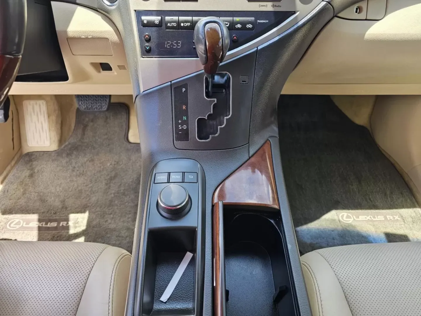2013 Lexus RX 350 (JTJZK1BA8D2) with an Other engine, located at 521 Old Farm Lane Rd, Prattville, AL, 36066, (334) 325-1505, 32.482460, -86.416367 - ### Discover Adventure and Luxury with the 2013 Lexus RX 350 at Gils Auto - Prattville!<br /> <br /> Are you in the market for an SUV that blends luxury with practicality? Look no further than the stunning 2013 Lexus RX 350, a vehicle that embodies comfort and versatility, perfect for both daily com - Photo#12