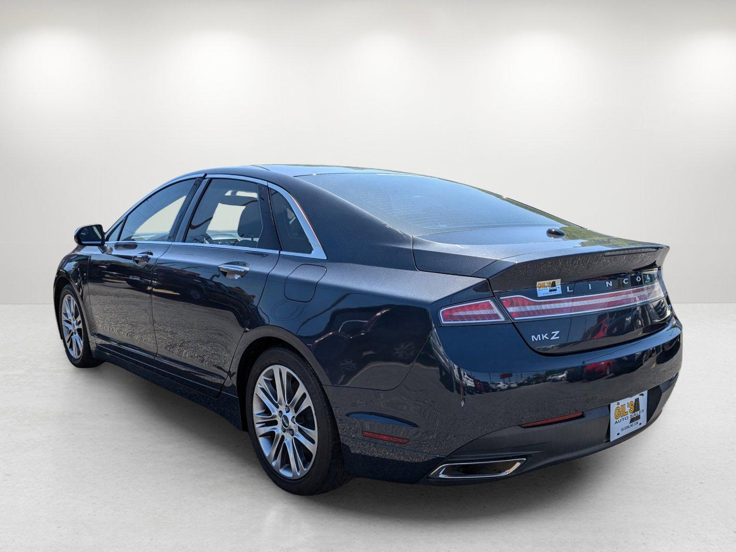 2013 Lincoln MKZ (3LN6L2GK9DR) with an Gas V6 3.7L/227 engine, 6-Speed Automatic w/Manual Shift transmission, located at 521 Old Farm Lane Rd, Prattville, AL, 36066, (334) 325-1505, 32.482460, -86.416367 - 2013 Lincoln MKZ - Photo#6