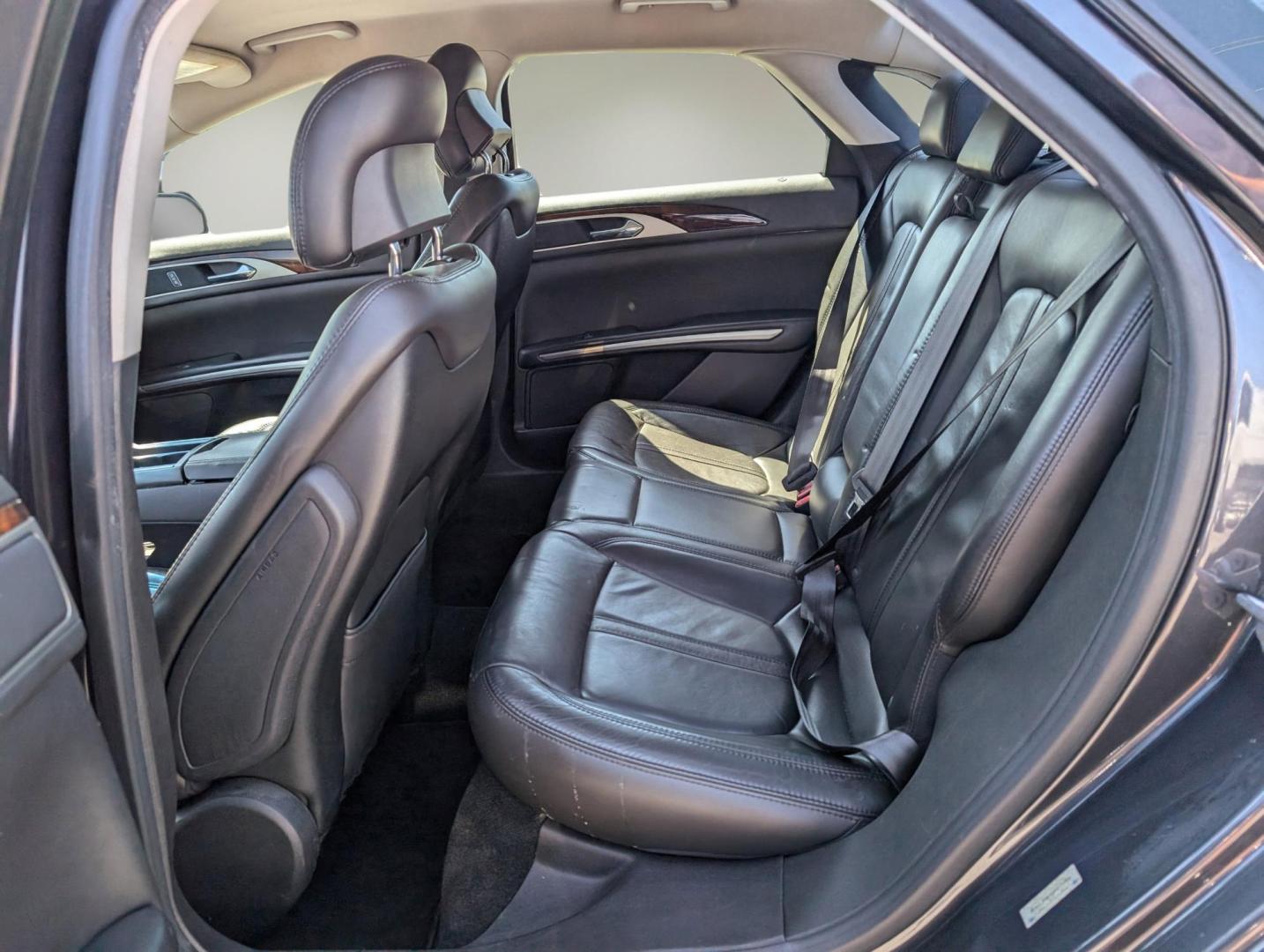2013 Lincoln MKZ (3LN6L2GK9DR) with an Gas V6 3.7L/227 engine, 6-Speed Automatic w/Manual Shift transmission, located at 521 Old Farm Lane Rd, Prattville, AL, 36066, (334) 325-1505, 32.482460, -86.416367 - 2013 Lincoln MKZ - Photo#10