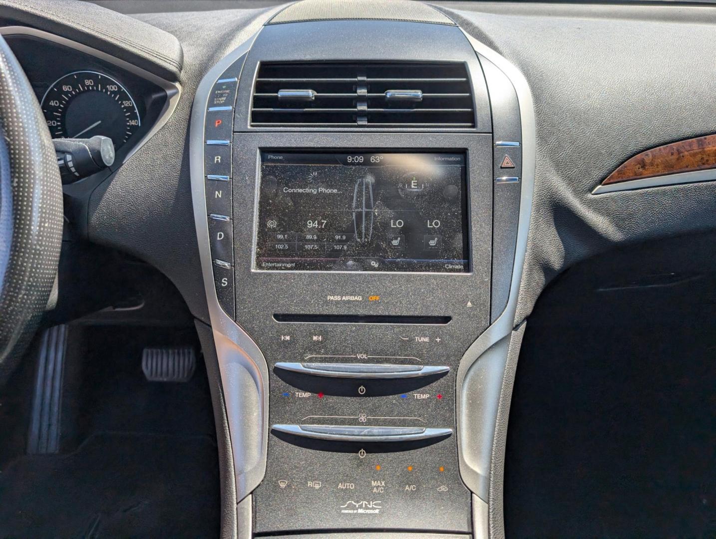 2013 Lincoln MKZ (3LN6L2GK9DR) with an Gas V6 3.7L/227 engine, 6-Speed Automatic w/Manual Shift transmission, located at 521 Old Farm Lane Rd, Prattville, AL, 36066, (334) 325-1505, 32.482460, -86.416367 - 2013 Lincoln MKZ - Photo#13