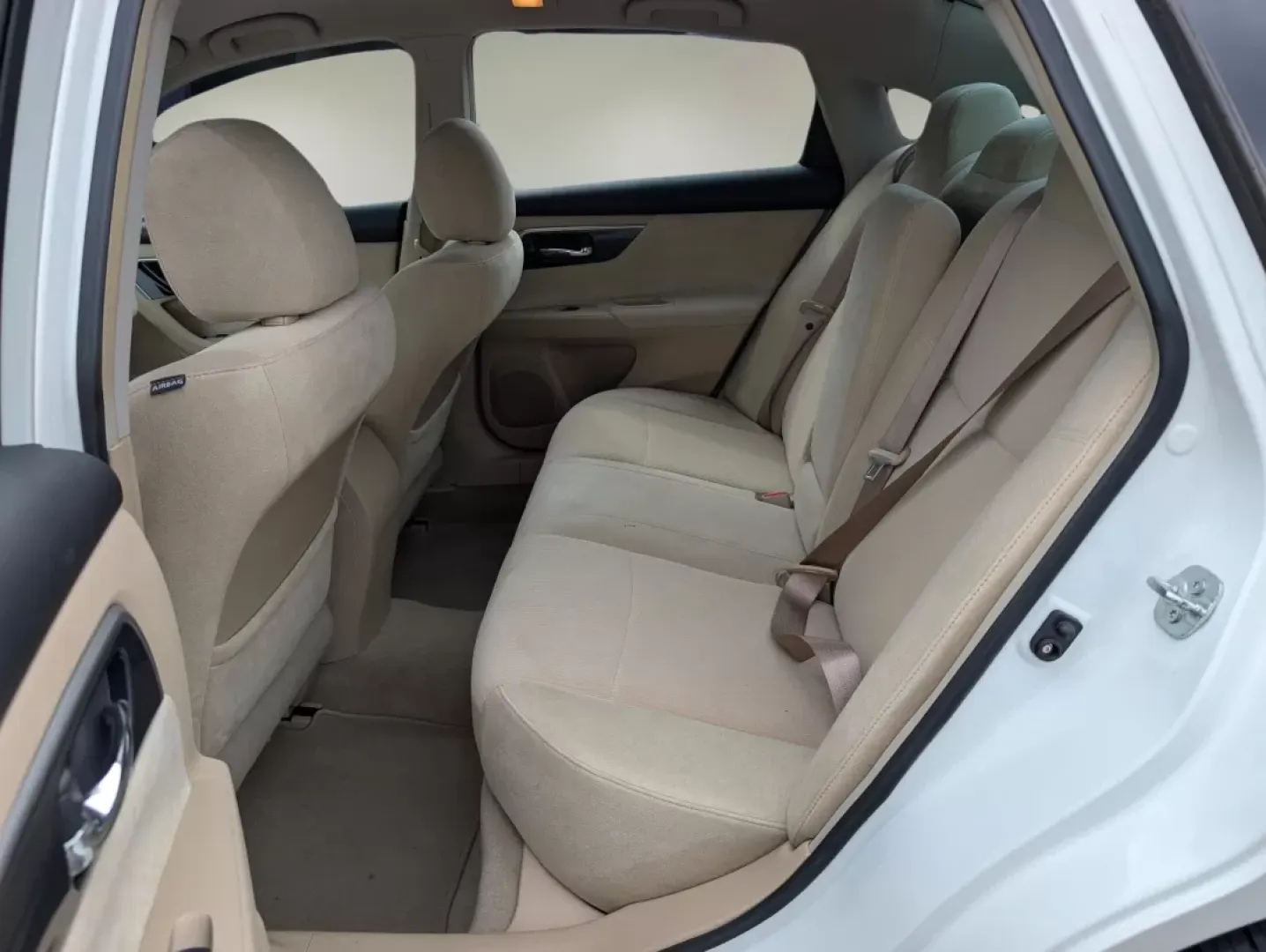 2013 /Beige Nissan Altima 2.5 S (1N4AL3AP2DC) with an Other engine, located at 5115 14th Ave., Columbus, GA, 31904, (706) 323-0345, 32.511494, -84.971046 - Experience the freedom of the open road with the 2013 Nissan Altima 2.5 S, the perfect sedan for your daily commute or weekend getaways. This stylish and efficient vehicle is ideal for budget-conscious buyers and growing families alike, providing comfort and reliability without breaking the bank. At - Photo#10