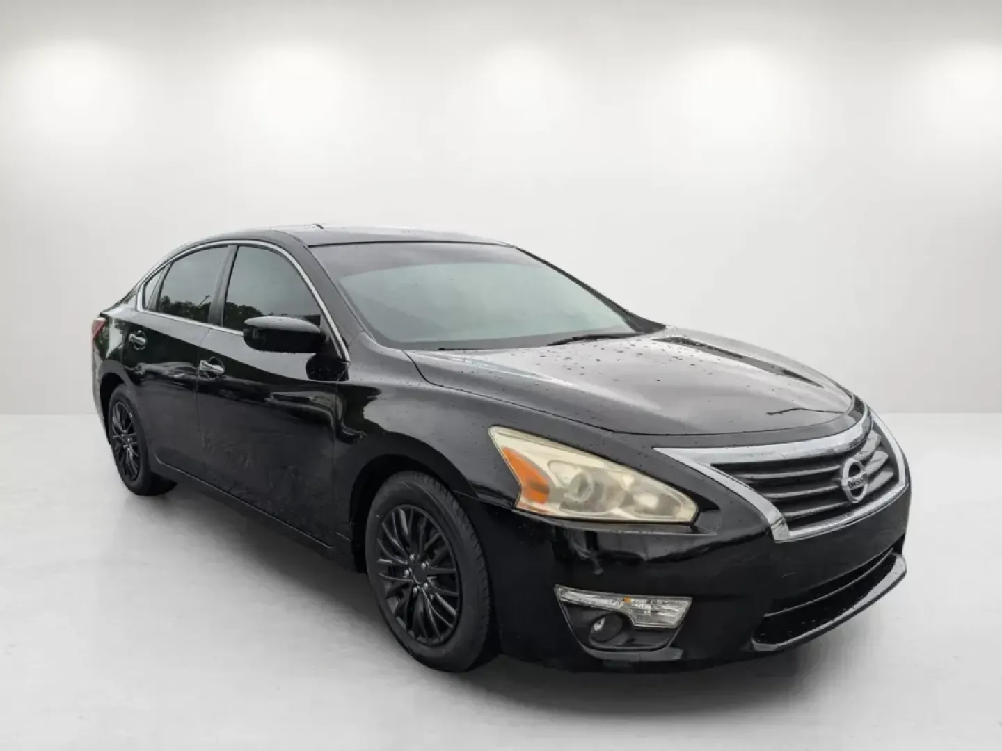 2013 /Charcoal Nissan Altima 2.5 SV (1N4AL3AP8DC) with an Gas I4 2.5L/152 engine, 1-Speed Continuously Variable Ratio transmission, located at 5115 14th Ave., Columbus, GA, 31904, (706) 323-0345, 32.511494, -84.971046 - ### Explore the Open Road with This 2013 Nissan Altima at Gils Auto - Columbus<br /> <br /> Are you ready to elevate your driving experience? Whether you're commuting to work, running errands, or planning a weekend getaway, the **2013 Nissan Altima 2.5 SV** is the perfect sedan to enhance your daily - Photo#2